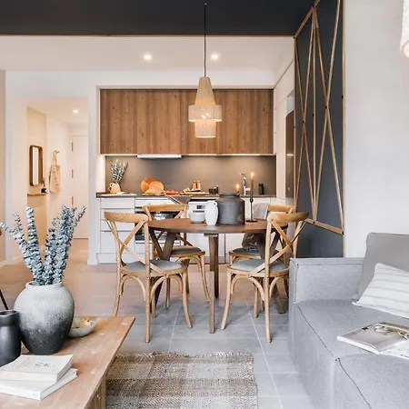 Vacar - 3 Bedrooms In Eixample Esquerra *