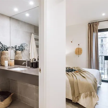 Vacar - 3 Bedrooms In Eixample Esquerra